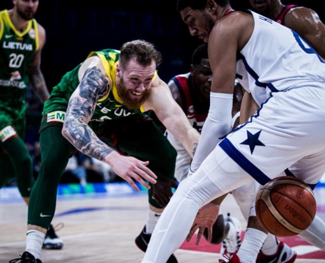 开云体育-篮板失控犯规如麻 立陶宛给美国男篮敲响警钟